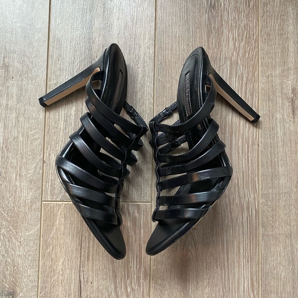 Strappy slip on heels - Picture 4 of 11